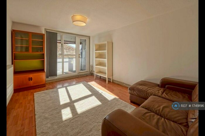 1 Bedroom Flat To Rent In Headcorn Road, London, N17