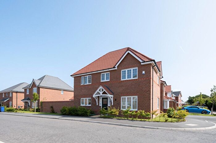 4 Bedroom Detached House For Sale In St. Andrews Close, Burscough, L40