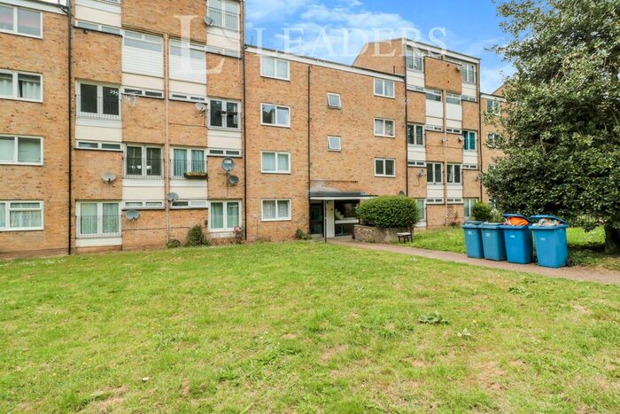 2 Bedroom Flat To Rent In Morley Grove, Harlow, CM20