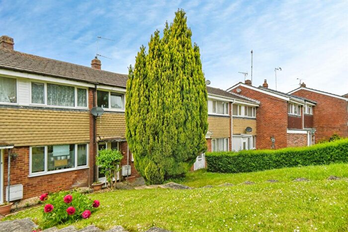 3 Bedroom Terraced House For Sale In Windrush, Highworth, Swindon, SN6