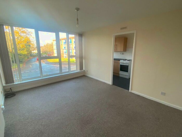 1 Bedroom Flat To Rent In Meynell House, Browns Green, Birmingham, B20