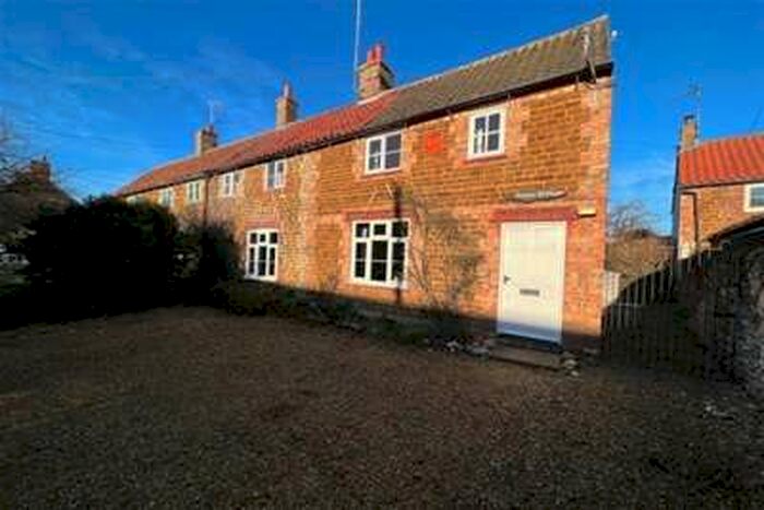 4 Bedroom Semi-Detached House To Rent In Sedgeford, Nofolk., PE36