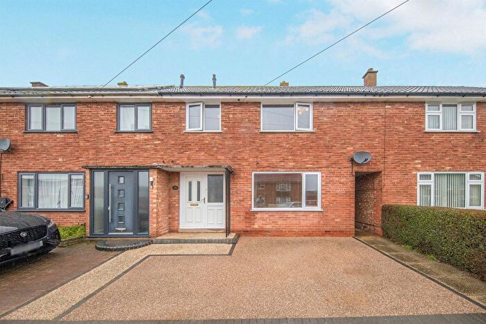 3 Bedroom Terraced House For Sale In Sheldrake Drive, Ipswich, IP2