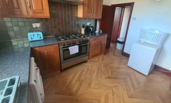 2 Bedroom Terraced House To Rent In Hill Top Street, Leeds, West Yorkshire, LS6