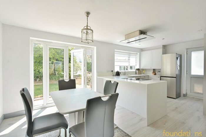 4 Bedroom Detached House For Sale In Drayton Rise, Bexhill-On-Sea, TN39