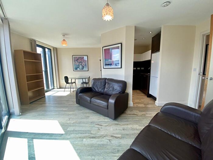 2 Bedroom Apartment To Rent In Southside, St Johns Walk, Birmingham, B5