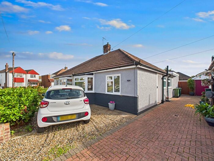 3 Bedroom Bungalow For Sale In Lansdowne Road, Staines-Upon-Thames, Surrey, TW18