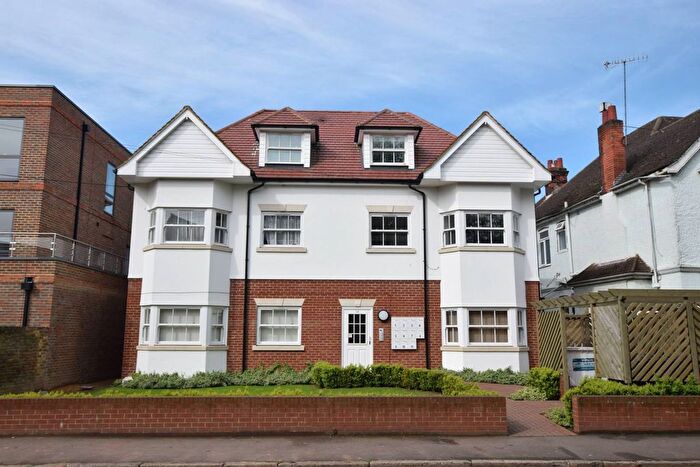 1 Bedroom Flat For Sale In Rosslyn Road, Watford, WD18