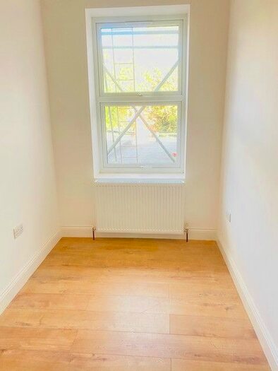 2 Bedroom Flat To Rent In High Street, Harrow, Greater London, HA3