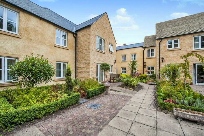 2 Bedroom Apartment For Sale In Saxon Grange, Sheep Street, Chipping Campden, GL55