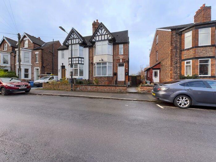 2 Bedroom Flat To Rent In Roseneath Road, Urmston, Trafford, M41