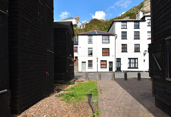 3 Bedroom Terraced House For Sale In Rock-A-Nore Road, Hastings, TN34