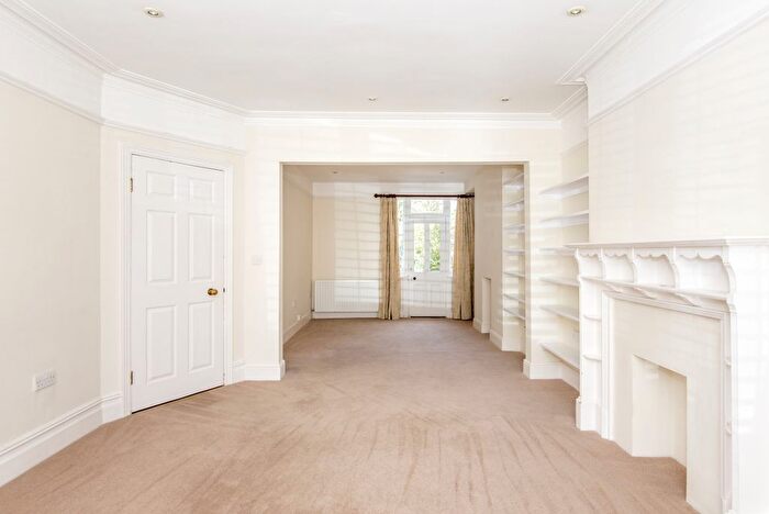 4 Bedroom Semi-Detached House To Rent In Lonsdale Road, Oxford, OX2