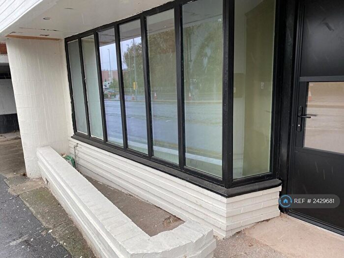 1 Bedroom Maisonette To Rent In Edge Lane, Stretford, Manchester, M32