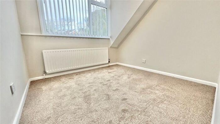 3 Bedroom Semi-Detached House For Sale In Wendover Close, Prenton, Merseyside, CH43