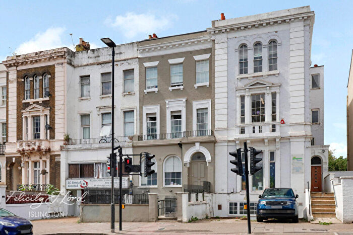 1 Bedroom Flat For Sale In Holloway Road, London, N19