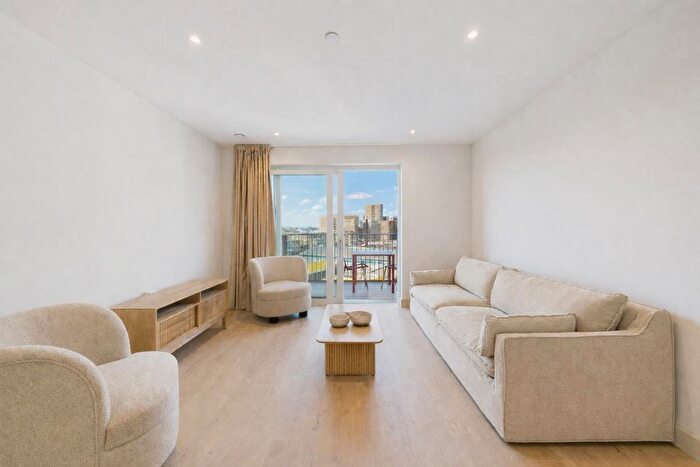 2 Bedroom Flat To Rent In Duxford Tower, London, NW9