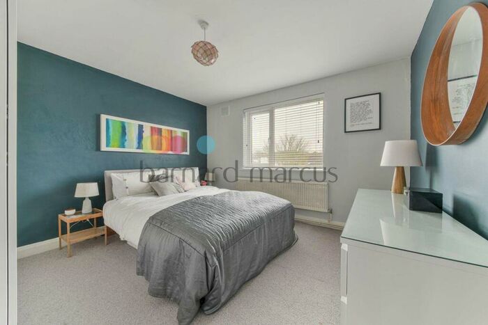 2 Bedroom Apartment To Rent In Wychwood Avenue, Thornton Heath, CR7