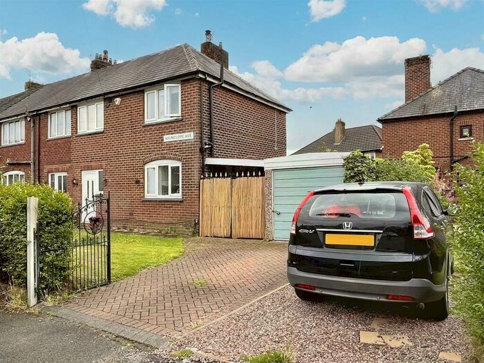 3 Bedroom End Of Terrace House To Rent In Waincliffe Avenue, Manchester, M21