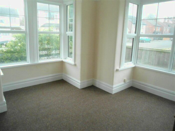 2 Bedroom Flat To Rent In Wilford Grove, Skegness, Lincolnshire, PE25
