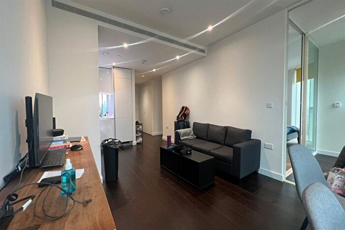 2 Bedroom Flat For Sale In Sky Garden, Wandsworth Road, London, SW8