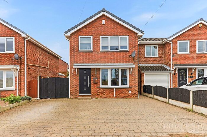 3 Bedroom Detached House For Sale In Mill Gate, Ackworth, WF7