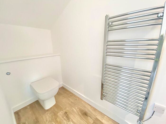 1 Bedroom Apartment To Rent In Ashwood Way, Basingstoke, RG23