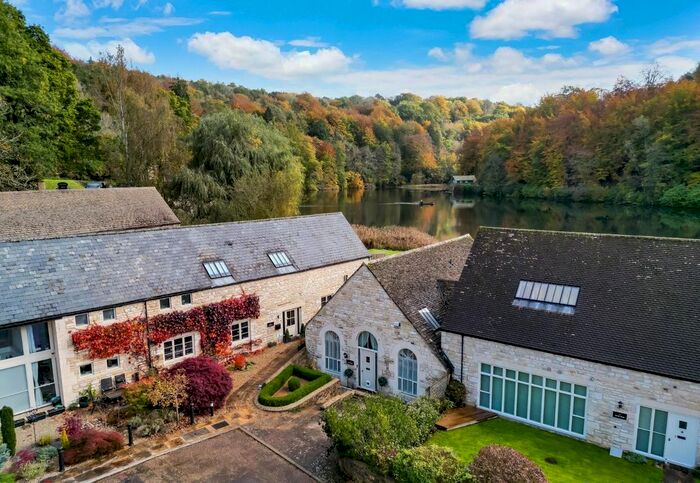 2 Bedroom End Of Terrace House For Sale In Longfords Mill, Minchinhampton, Stroud, Gloucestershire, GL6