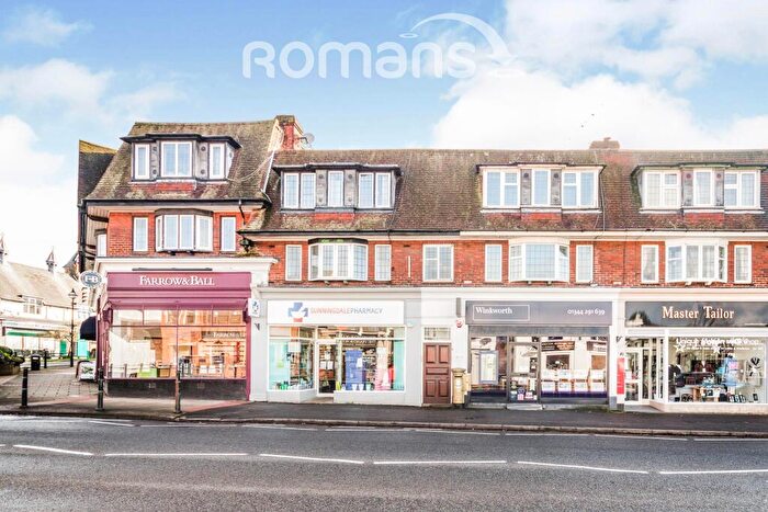 3 Bedroom Flat To Rent In Broomhall Buildings, London Road, Sunningdale, SL5