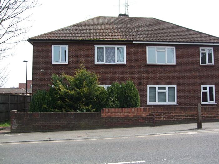 2 Bedroom Flat To Rent In Pagnell Street, London, SE14