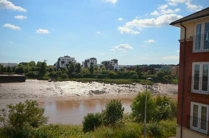 2 Bedroom Flat To Rent In Argosy Way, Newport, NP19