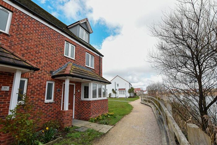 4 Bedroom Semi-Detached House To Rent In Ellingham View, The Bridge Development, Dartford, DA1