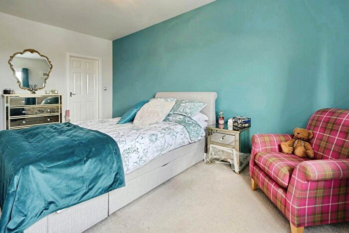 3 Bedroom Terraced House For Sale In Halifax Road, Cullingworth, Bradford, BD13