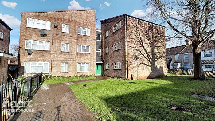 1 Bedroom Flat For Sale In Wellington Street, Peterborough, PE1