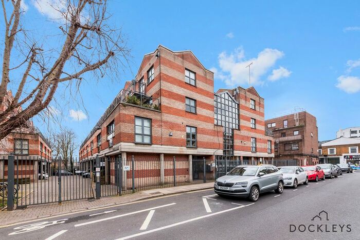 Studio To Rent In Bruges Place, Camden, NW1