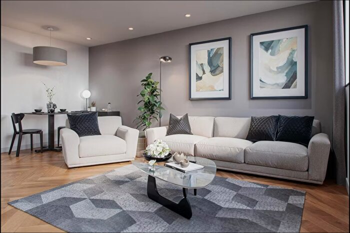 1 Bedroom Flat For Sale In Barton Road, Stretford, M32
