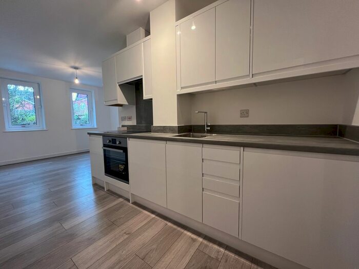 1 Bedroom Flat To Rent In Victoria Street, Basingstoke, RG21