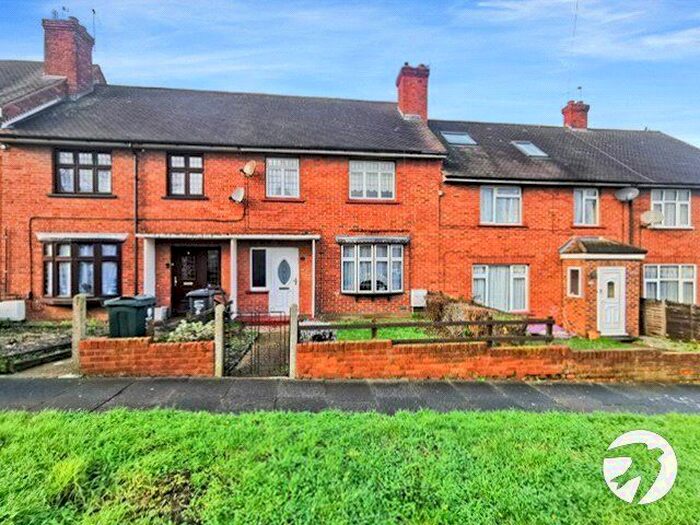 3 Bedroom Terraced House To Rent In Wilkinson Close, Dartford, Kent, DA1