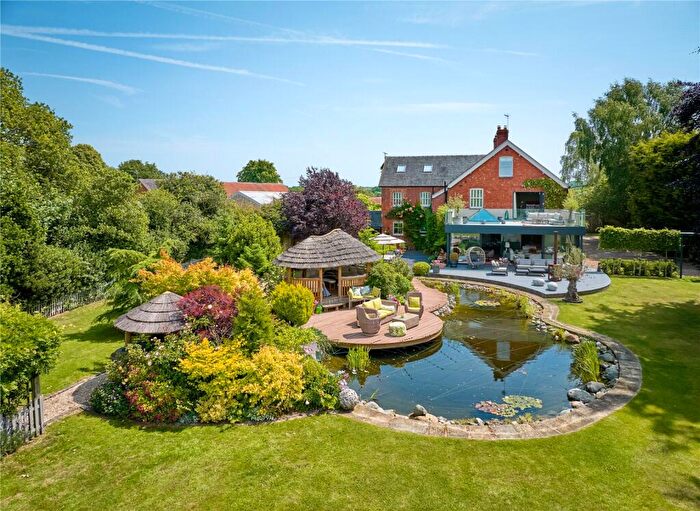 6 Bedroom Equestrian Facility For Sale In Fields Farm Lane, Marton, Rugby, Warwickshire, CV23