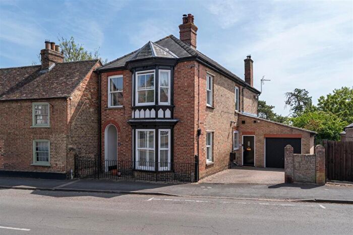 4 Bedroom House For Sale In High Street, Sutton, Ely, CB6