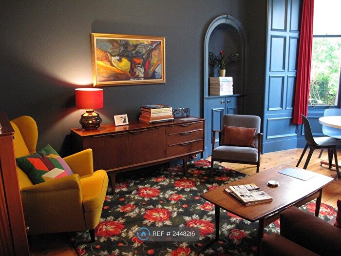 2 Bedroom Flat To Rent In Comely Bank Grove, Edinburgh, EH4