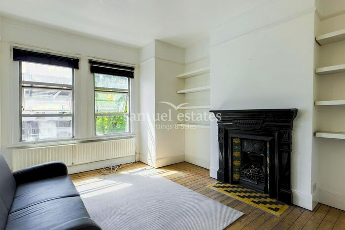 2 Bedroom Maisonette To Rent In Oakmead Road, Balham, SW12