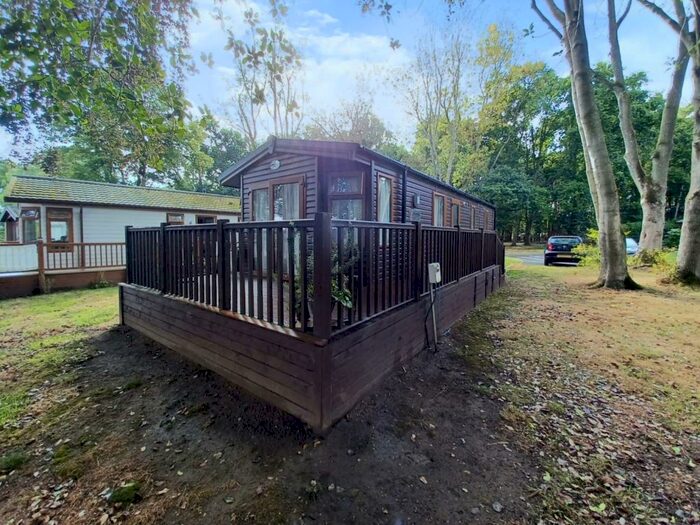 2 Bedroom Park Home For Sale In Haveringland Hall Park, Haveringland, Norwich, NR10
