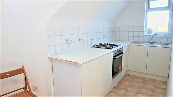 Studio To Rent In Kingston Road, Wimbledon, London, SW20