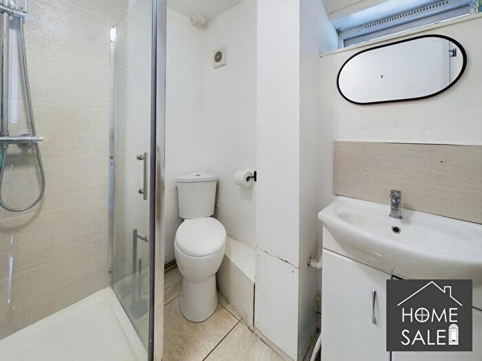 3 Bedroom Terraced House For Sale In Lasham Court, Bellinge, Northampton, NN3
