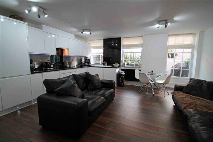 1 Bedroom Apartment To Rent In Town Hall, Purley, CR8