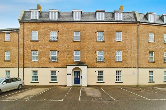 2 Bedroom Flat For Sale In Copperfields, Prospero Way, SN25