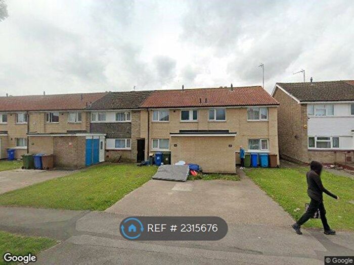 2 Bedroom Terraced House To Rent In Gypsey Road, Bridlington, YO16