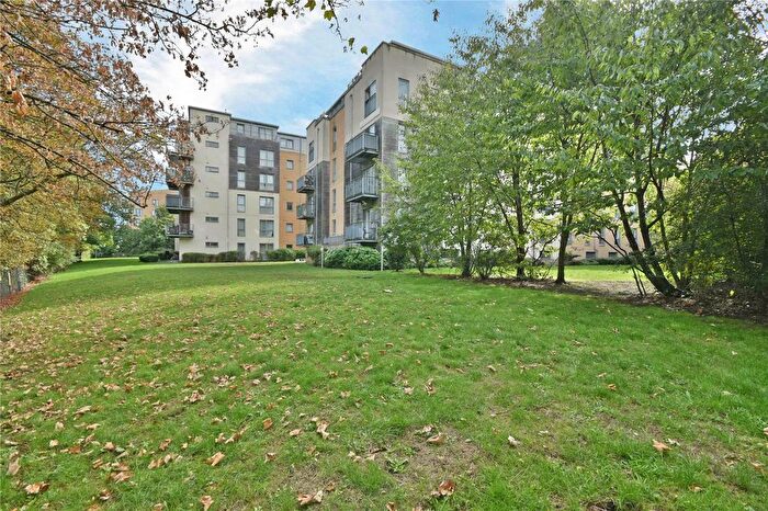 2 Bedroom Flat For Sale In Fortune Avenue, Edgware, HA8
