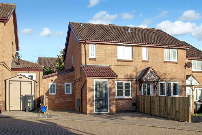 3 Bedroom Semi Detached House For Sale In Westwood Close, Great Holm, Milton Keynes, MK8